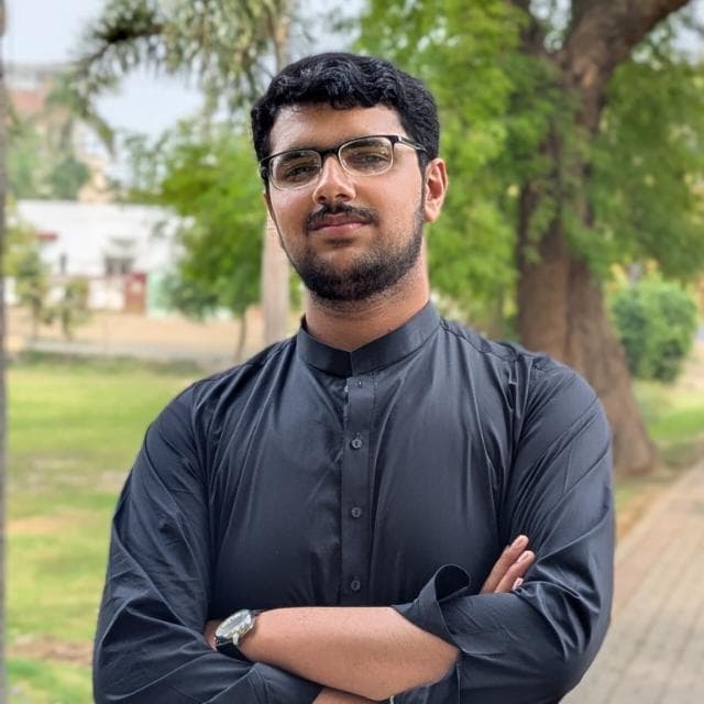 Mashood Alam, Digital Marketing & Social Media Manager at Bro's Code